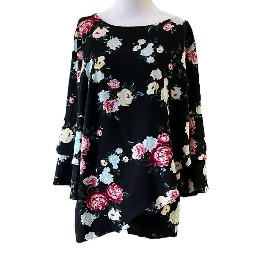APT. 9 FLORAL ASYMMETRICAL TIERED TOP WITH STATEMENT SLEEVES BLACK MULTI SIZE XL
